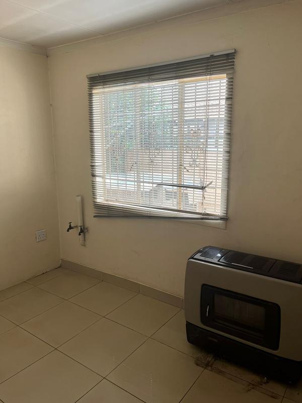 5 Bedroom Property for Sale in Lenasia Gauteng