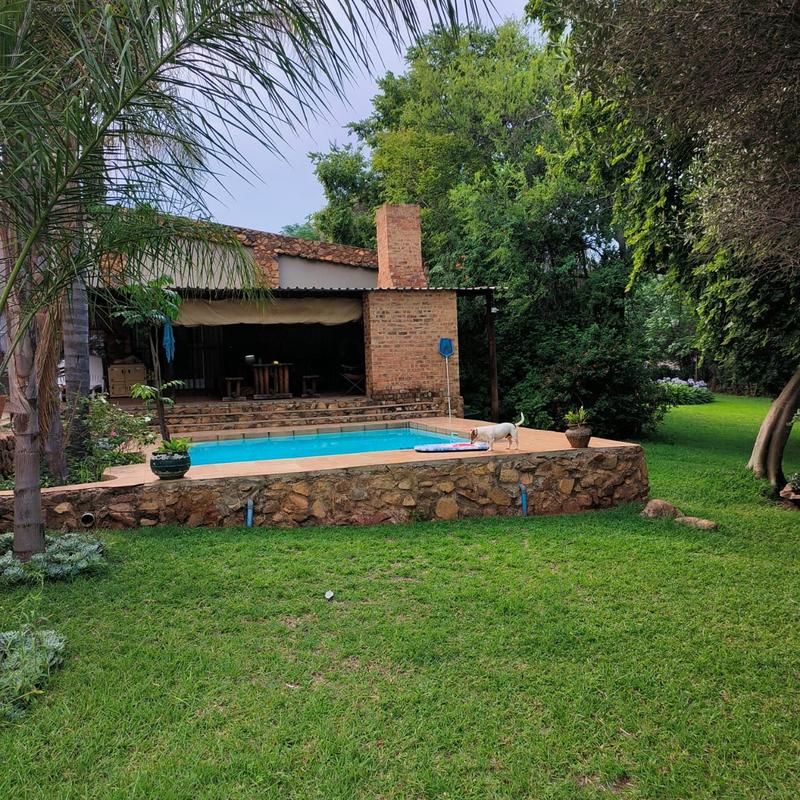 11 Bedroom Property for Sale in Leeuwfontein Gauteng