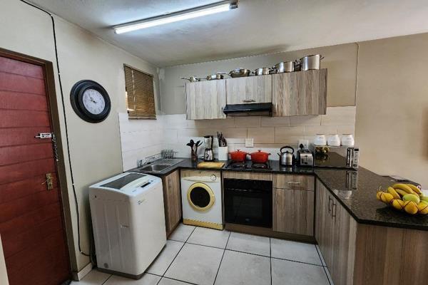 2 Bedroom Property for Sale in Albemarle Gauteng