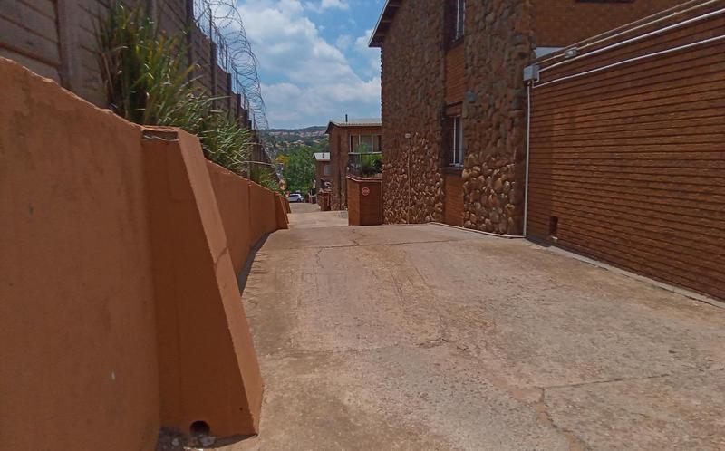 3 Bedroom Property for Sale in Proclamation Hill Gauteng