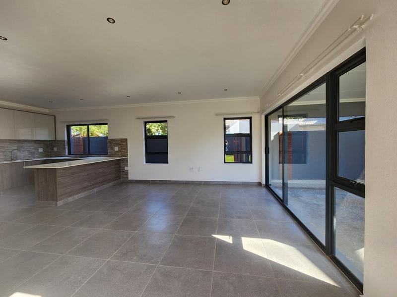 3 Bedroom Property for Sale in Greenhills Gauteng