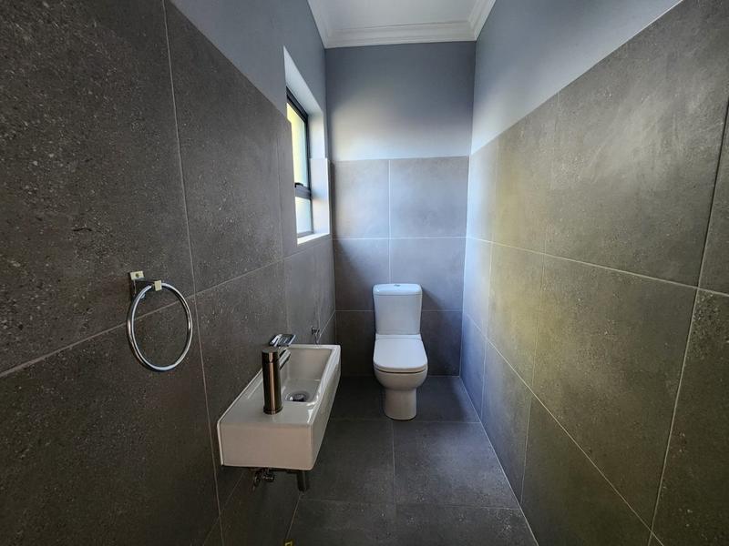 3 Bedroom Property for Sale in Greenhills Gauteng