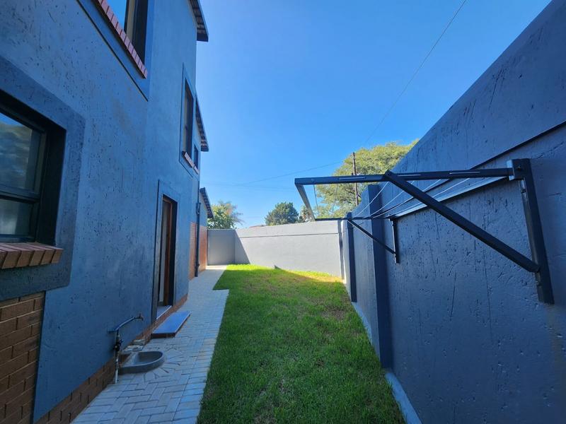 3 Bedroom Property for Sale in Greenhills Gauteng