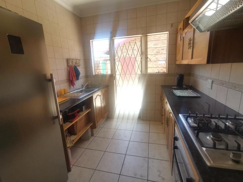 3 Bedroom Property for Sale in Sunward Park Gauteng