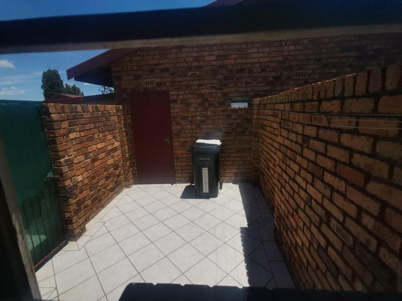 3 Bedroom Property for Sale in Sunward Park Gauteng