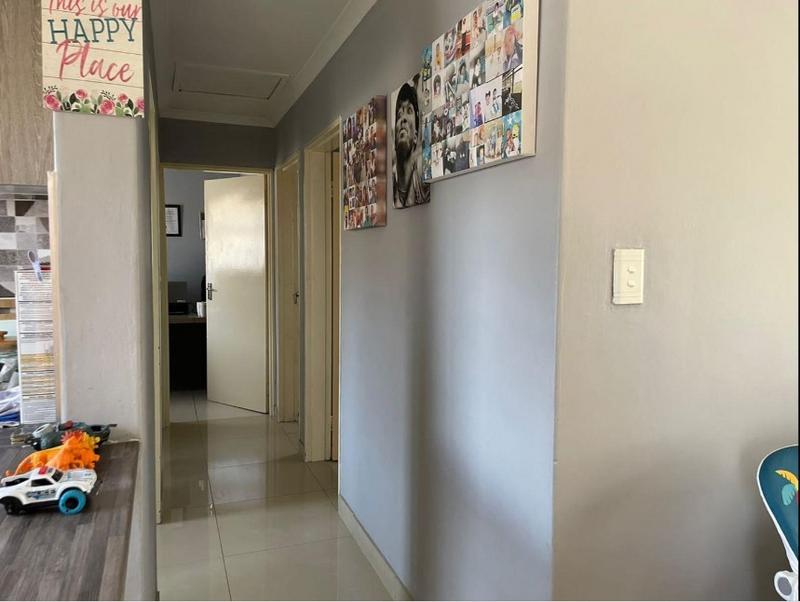 3 Bedroom Property for Sale in Olievenhoutbosch Gauteng