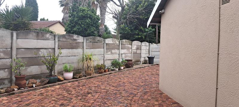 4 Bedroom Property for Sale in Brakpan North Gauteng