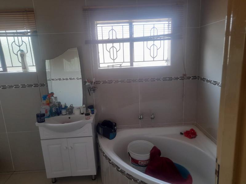 4 Bedroom Property for Sale in Soshanguve H Gauteng