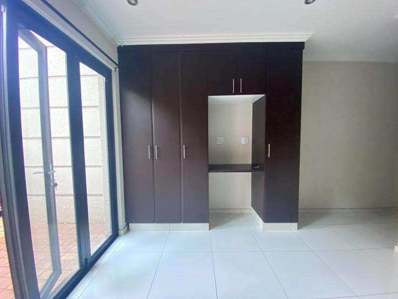 To Let 1 Bedroom Property for Rent in Morningside Gauteng