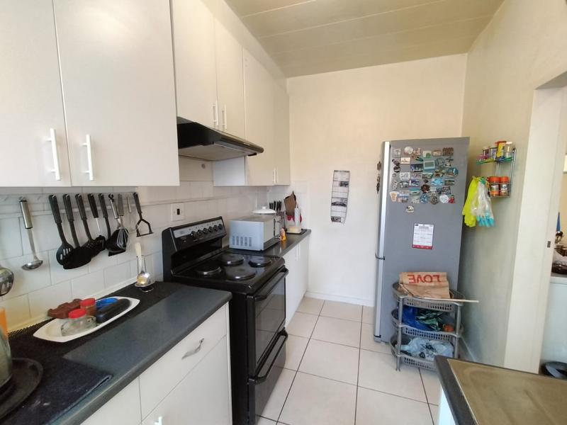 2 Bedroom Property for Sale in Eldoraigne Gauteng