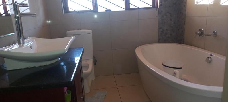 4 Bedroom Property for Sale in Chantelle Gauteng