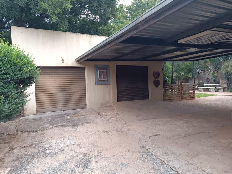 4 Bedroom Property for Sale in Delville Gauteng