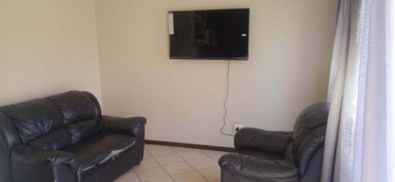 2 Bedroom Property for Sale in Erand Gardens Gauteng