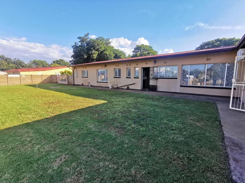 4 Bedroom Property for Sale in Meyerton Central Gauteng