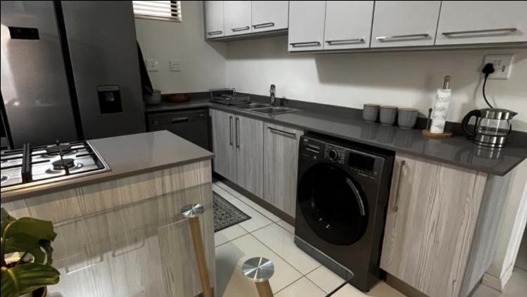 To Let 2 Bedroom Property for Rent in Carlswald Gauteng