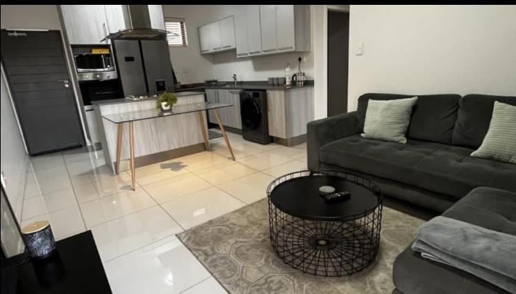 To Let 2 Bedroom Property for Rent in Carlswald Gauteng