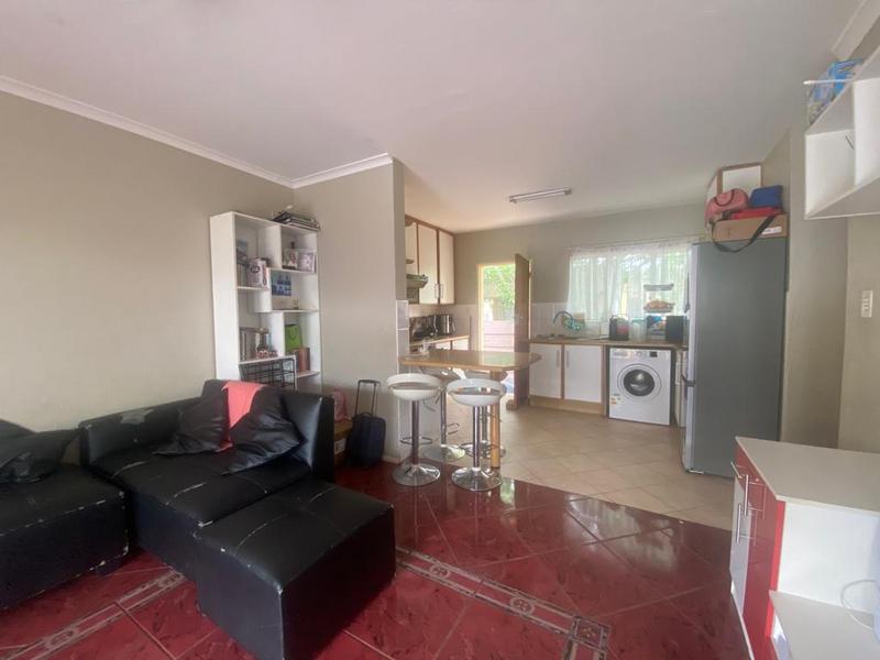 3 Bedroom Property for Sale in Halfway Gardens Gauteng