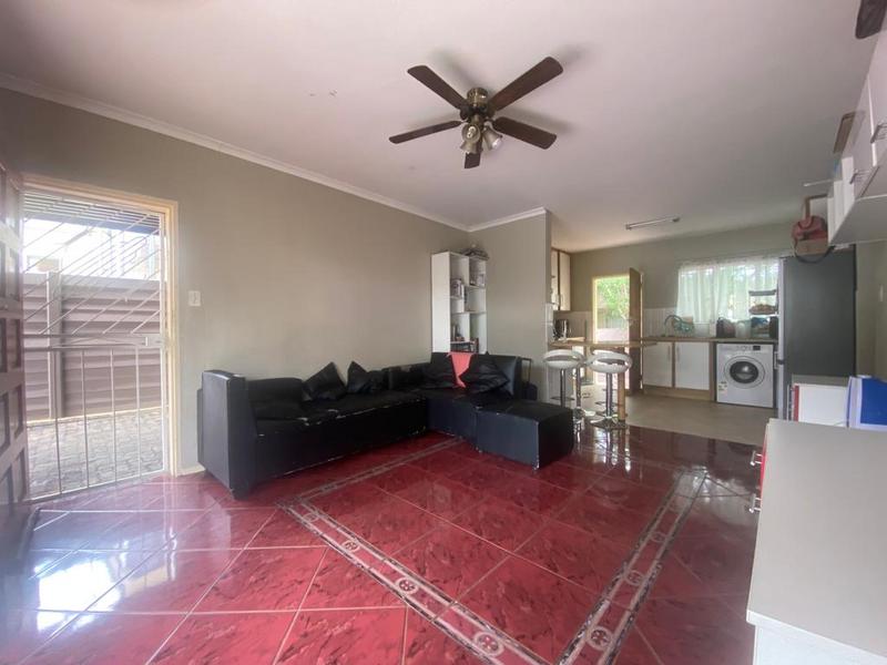 3 Bedroom Property for Sale in Halfway Gardens Gauteng