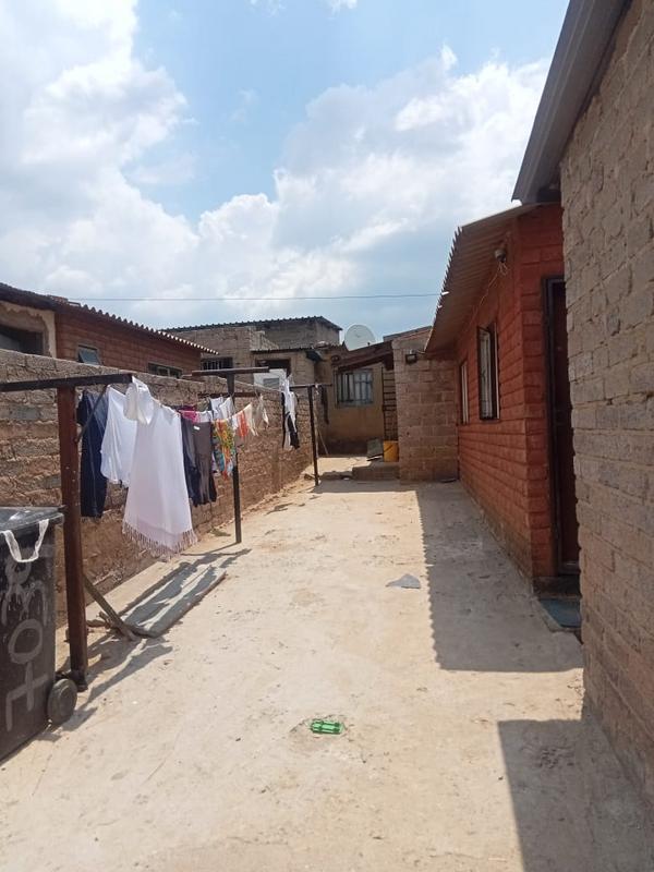 2 Bedroom Property for Sale in Cosmo City Gauteng