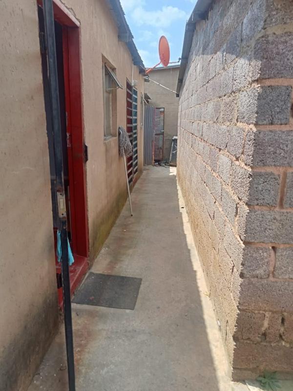 2 Bedroom Property for Sale in Cosmo City Gauteng