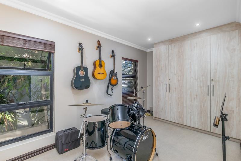 4 Bedroom Property for Sale in Bassonia Estate Gauteng