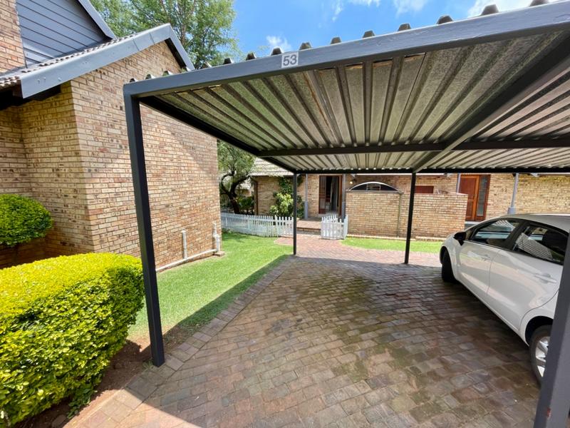 3 Bedroom Property for Sale in Noordheuwel Gauteng