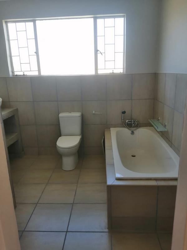 4 Bedroom Property for Sale in Casseldale Gauteng