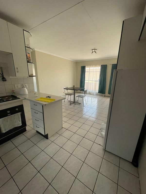 To Let 2 Bedroom Property for Rent in Brackendowns Gauteng