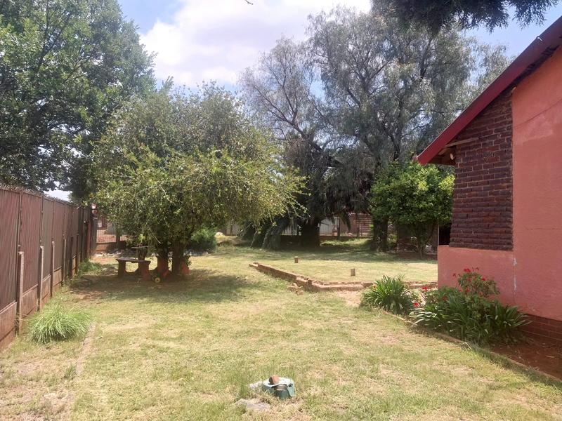 3 Bedroom Property for Sale in Olifantsfontein Gauteng