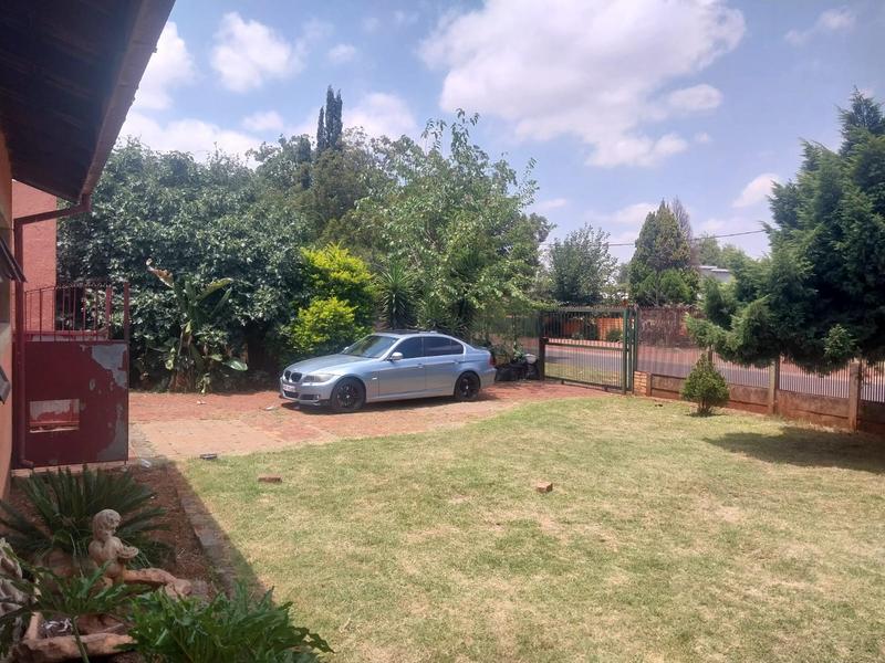 3 Bedroom Property for Sale in Olifantsfontein Gauteng