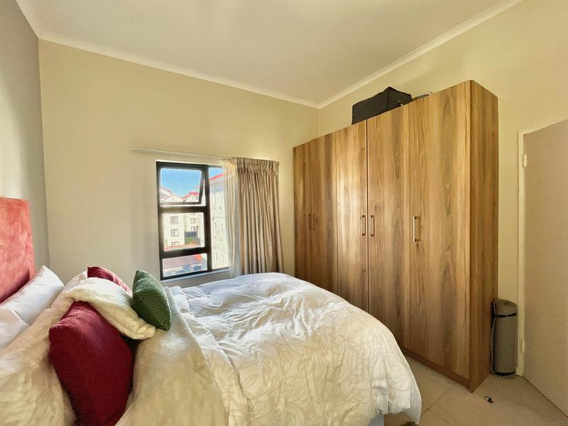 1 Bedroom Property for Sale in Modderfontein Gauteng