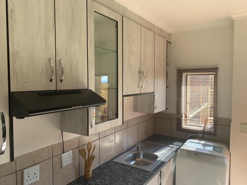 2 Bedroom Property for Sale in Dawn Park Gauteng