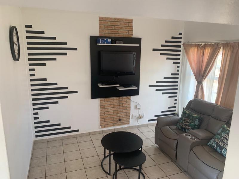 2 Bedroom Property for Sale in Dawn Park Gauteng