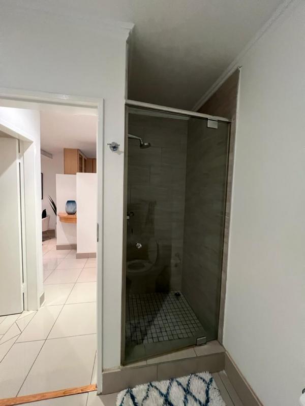 To Let 1 Bedroom Property for Rent in Sandown Gauteng