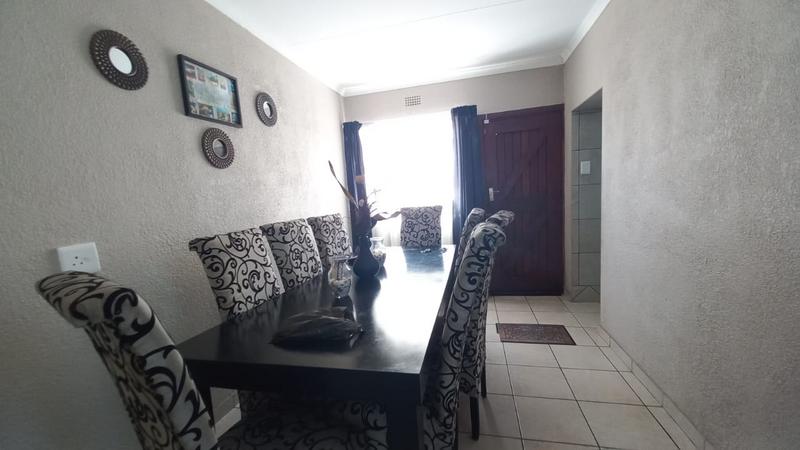 4 Bedroom Property for Sale in Esther Park Gauteng