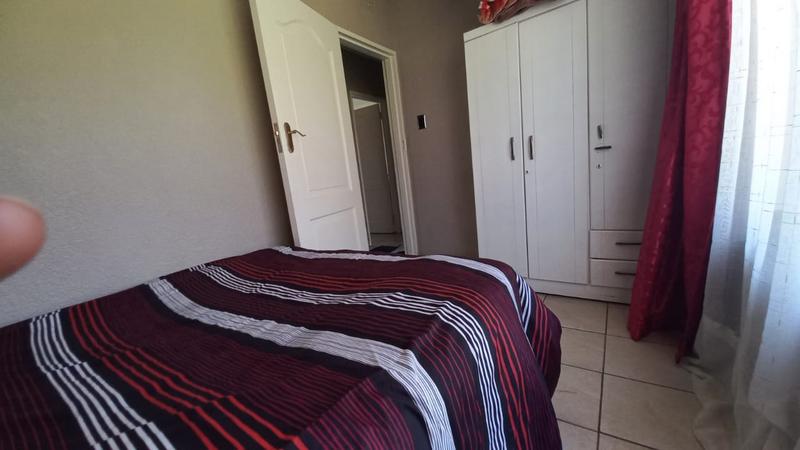 4 Bedroom Property for Sale in Esther Park Gauteng