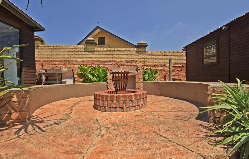 4 Bedroom Property for Sale in Discovery Gauteng