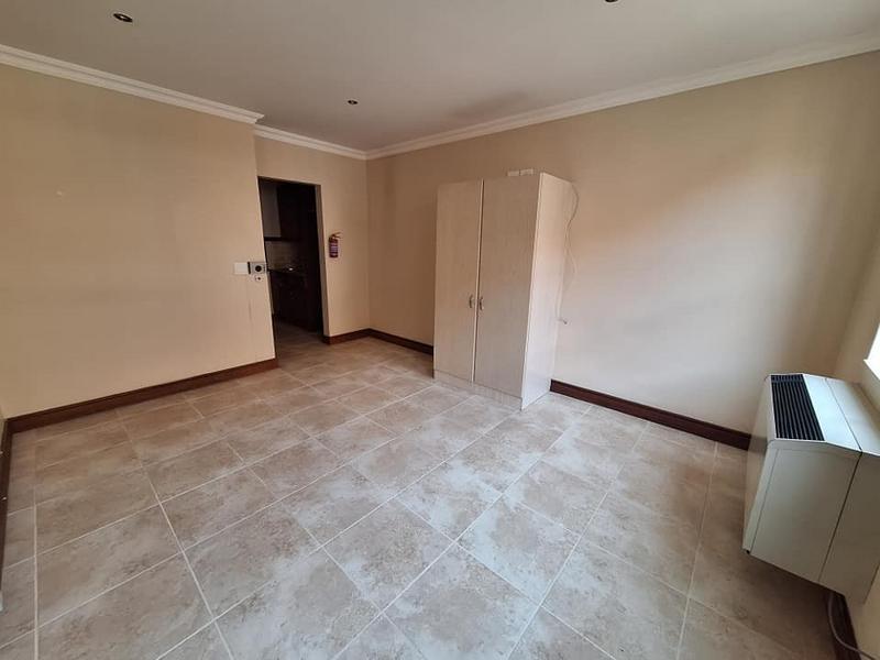 1 Bedroom Property for Sale in Newlands Gauteng