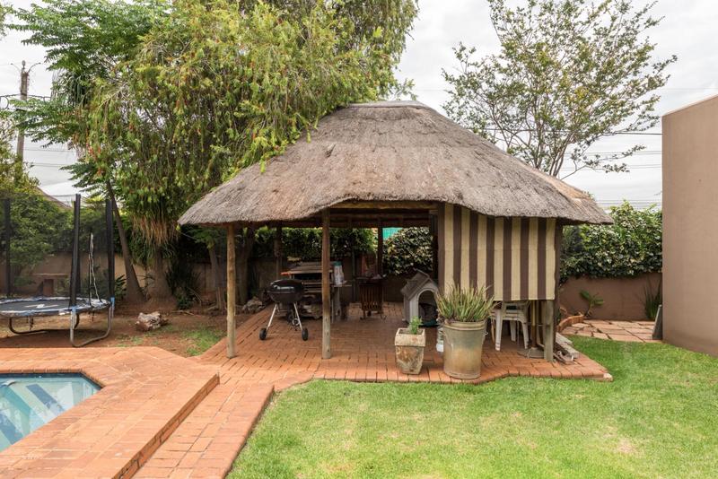 4 Bedroom Property for Sale in Primrose Hill Gauteng