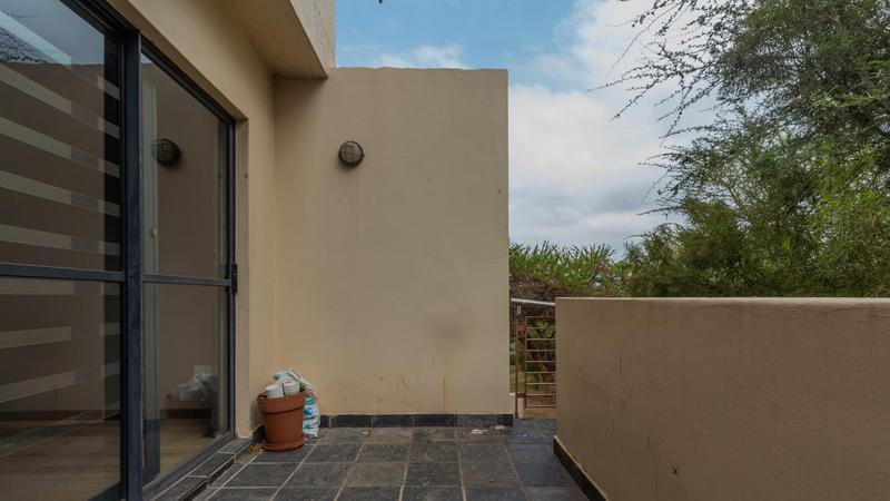 1 Bedroom Property for Sale in Jackal Creek Golf Estate Gauteng