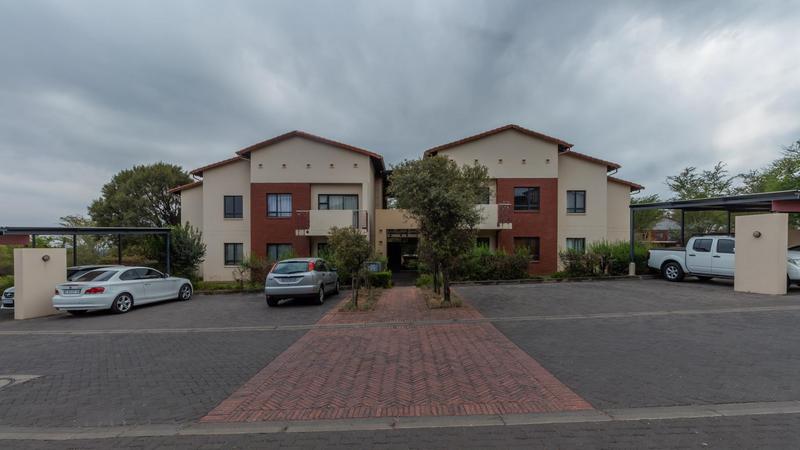 1 Bedroom Property for Sale in Jackal Creek Golf Estate Gauteng