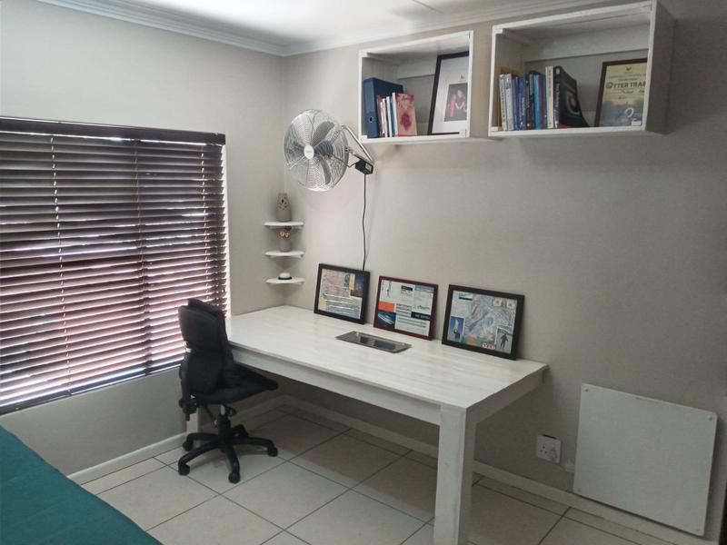 2 Bedroom Property for Sale in Greenstone Hill Gauteng