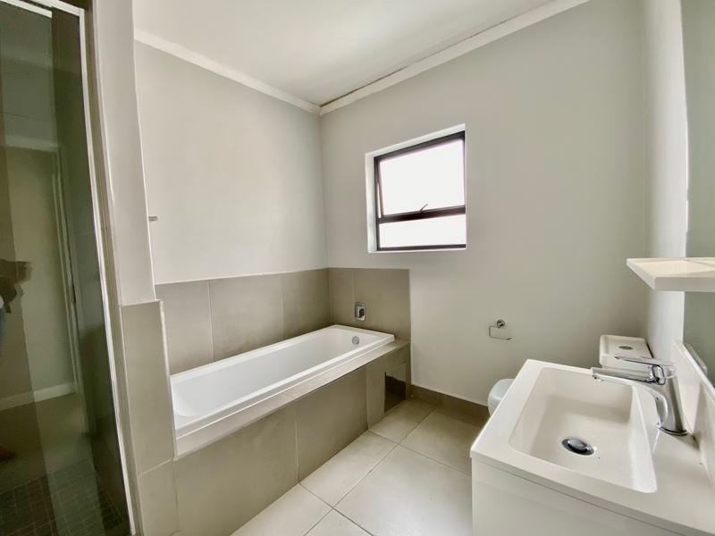 2 Bedroom Property for Sale in Morningside Gauteng