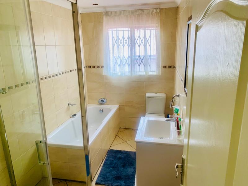 3 Bedroom Property for Sale in Lenasia Ext 7 Gauteng