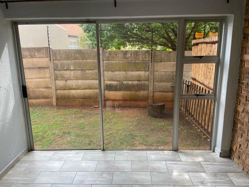 3 Bedroom Property for Sale in Glen Marais Gauteng