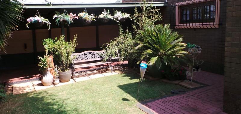 3 Bedroom Property for Sale in Primrose Hill Gauteng