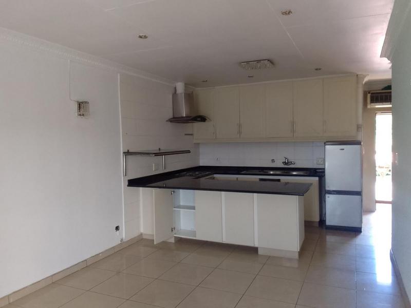 2 Bedroom Property for Sale in Peacehaven Gauteng
