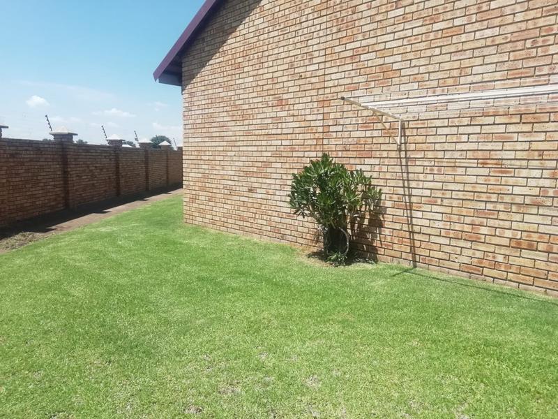 2 Bedroom Property for Sale in Riversdale Gauteng