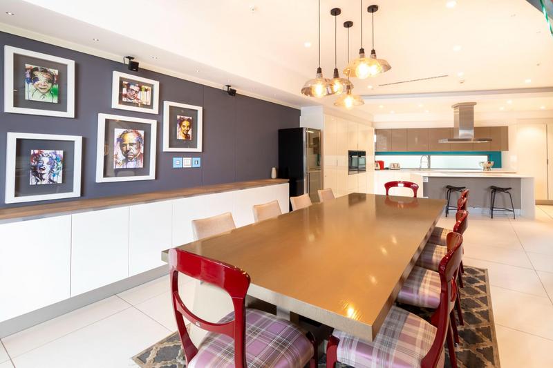 2 Bedroom Property for Sale in Sandton Central Gauteng