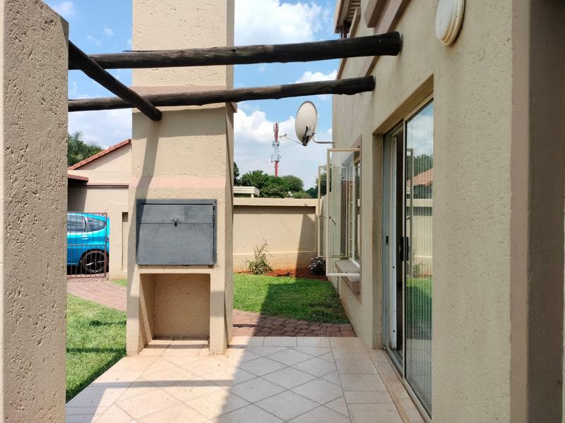 1 Bedroom Property for Sale in Annlin Gauteng